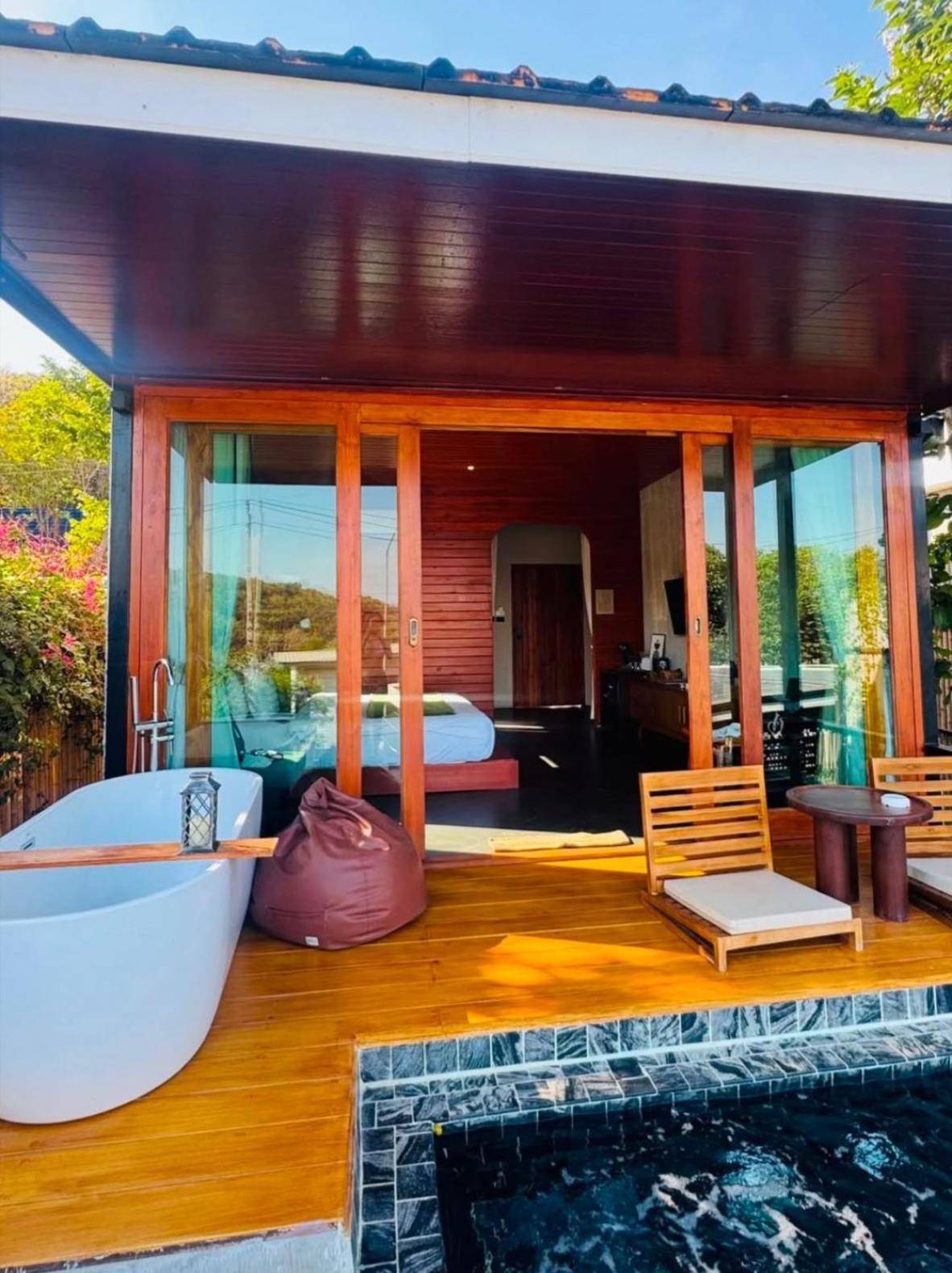 Phuzita Kohlarn-ภูศิตา เกาะล้าน Villa Exterior foto